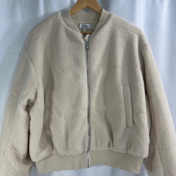 COS Oatmeal Cream Cropped Teddy Bomber Jacket Size Medium NWT - Picture 4 of 6